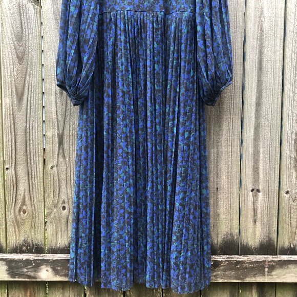 Boden Midi Dress Size 20 Blue Floral Watercolor Long Balloon Sleeve Pleated - Picture 16 of 16